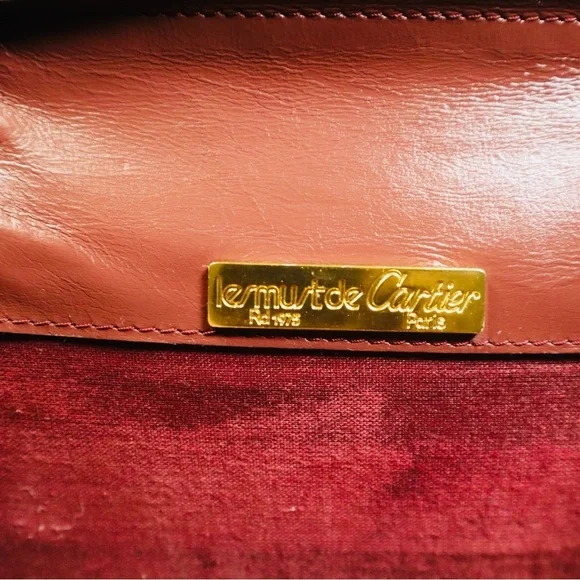 Cartier Must De Cartier Leather Clutch Bag Leather Clutch Bag in Good condition - Picture 10 of 16